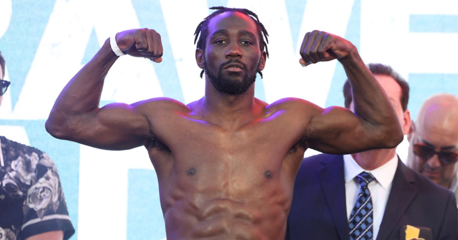 World Champion ‘Promises’ That He Is Fighting Terence Crawford Next Year: “It’s Happening”